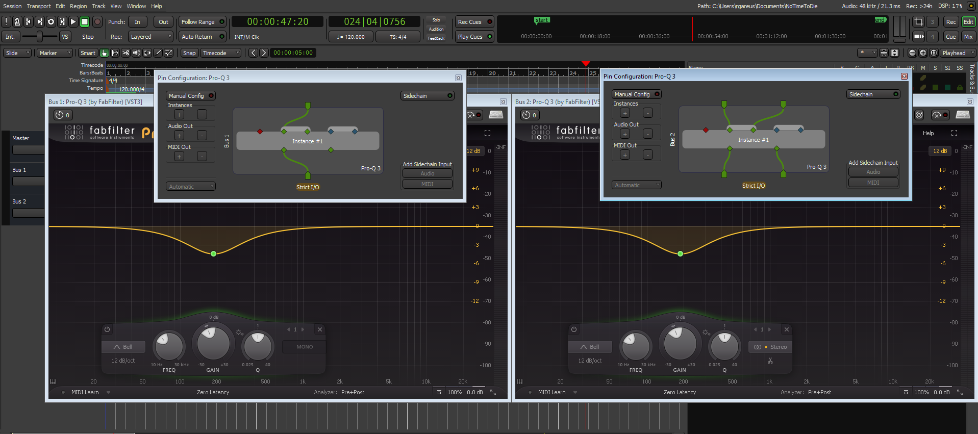 a screenshot showing two instances of Fabfilter showing multi-bus support and automatic mono/stereo switch